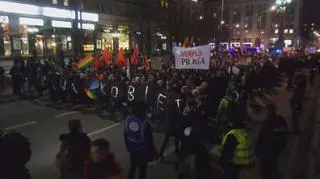 Protest jest organizowany przez Warszawski Strajk Kobiet