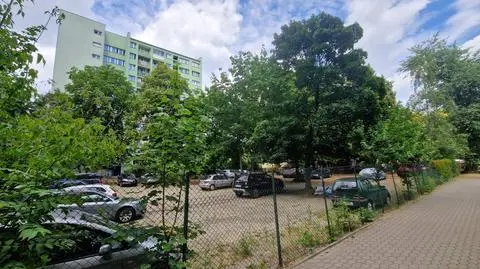 Inwestycja ma powstać między blokami przy Czerniakowskiej 