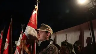 Uroczystość rozpalenia Ognia Pamięci na Kopcu Powstania Warszawskiego