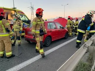 Zderzenie kilku pojazdów na S8