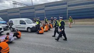 Ostatnie Pokolenie blokuje S8