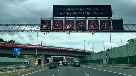 Ruch w tunelu POW był wstrzymany