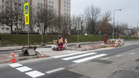 Zmiany na Nowoursynowskiej. Drogowcy poprawiają, mieszkańcy wytykają wady