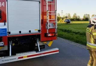 Chłopiec przewrócił się na hulajnodze, zabrał go śmigłowiec