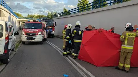 Wypadek nastolatek jadących na elektrycznej hulajnodze