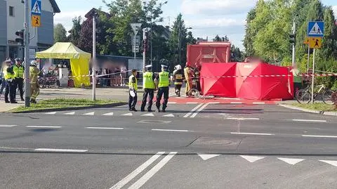 Kobieta i dziewięcioletnia dziewczynka potrącone przez kierowcę ciężarówki