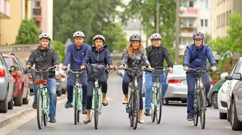 Sprawy służbowe na służbowych rowerach. Urzędnicy wyposażeni