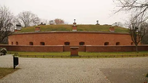 Kobiety biorą fort