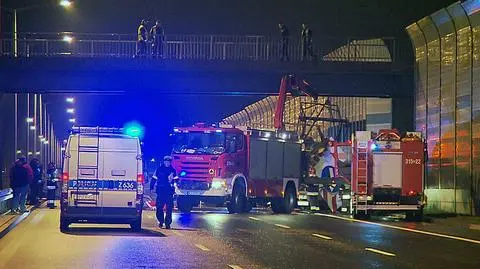 Wypadek na Trasie S8. Zginął myjąc ekrany?