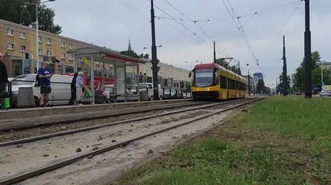 Wzdłuż torowiska posadzą żywopłoty. Mają powstrzymać pył