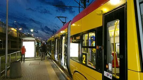 Tramwaje częściej. Odpowiedź na korki po rozpoczęciu remontu Trasy AK