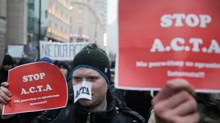 Wtorkowy protest przeciwko ACTA - fot. PAP/Paweł Supernak