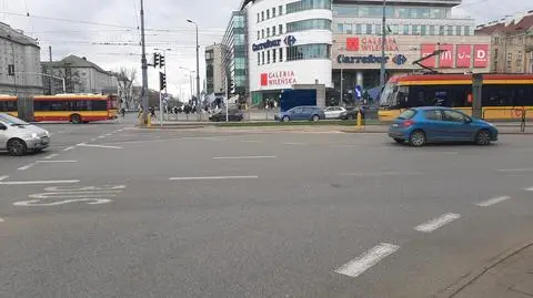 Są trzy, jest petycja w sprawie czwartego przejścia dla pieszych na tym ważnym skrzyżowaniu