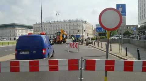 Awaria wodociągowa w centrum. Autobusy na objazdach