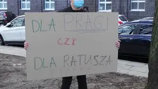 Protest przed Szpitalem Praskim