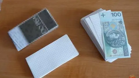 Za cenne monety zapłacił plikiem papieru
