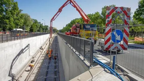 Budowa torów tramwajowych na Kasprzaka (zdjęcie z lipca 2023 roku)