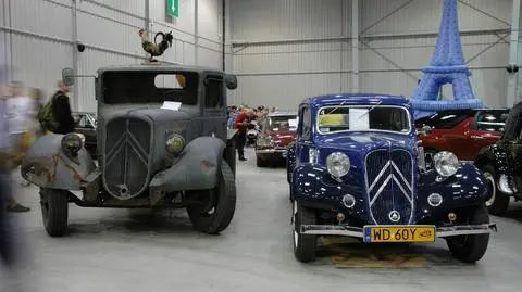 Stare samochody czekają. Weekend z Auto Nostalgią