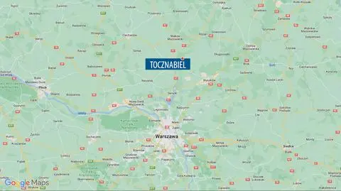 Zasnął za kierownicą motoroweru, "obudziło go uderzenie w drzewo"