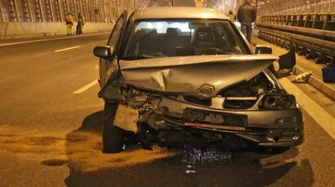 Zderzenie na Trasie Toruńskiej. Jedna osoba ranna