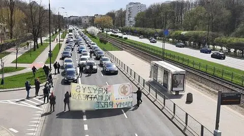 Protest w alei Niepodległości