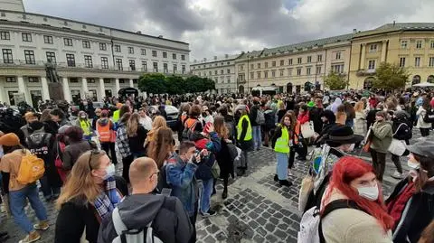 Młodzieżowy Strajk Klimatyczny: policja zatrzymała 14-latkę