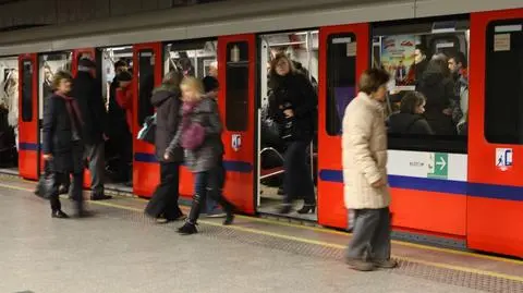 Burmistrz Ursynowa: Niech dzielnice zrzucą się na nocne metro