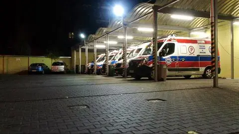 "Kierowcy pracowali nawet po 36 godzin bez przerwy". Kontrola inspekcji pracy w stołecznym pogotowiu 