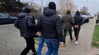 Ukrywał się u kolegi, który w mieszkaniu posiadał ponad 1,5 kg narkotyków