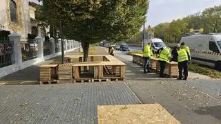 "Nielegalne stragany będą usuwane z pełną determinacją"
