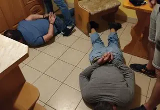 Wpadli tuż po kradzieży auta, dwóch było poszukiwanych