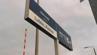 Służby pracują w miejscowości Życzyn