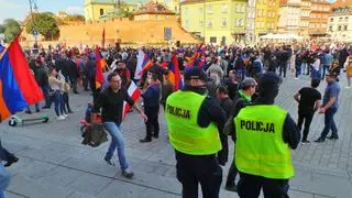 Protestujące zebrali się na placu Zamkowym