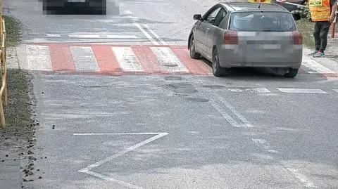 Kierowca wjechał na przejście mimo znaku "stop"