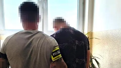 21-latek podawał się za policjanta i wystawił mandat seniorom