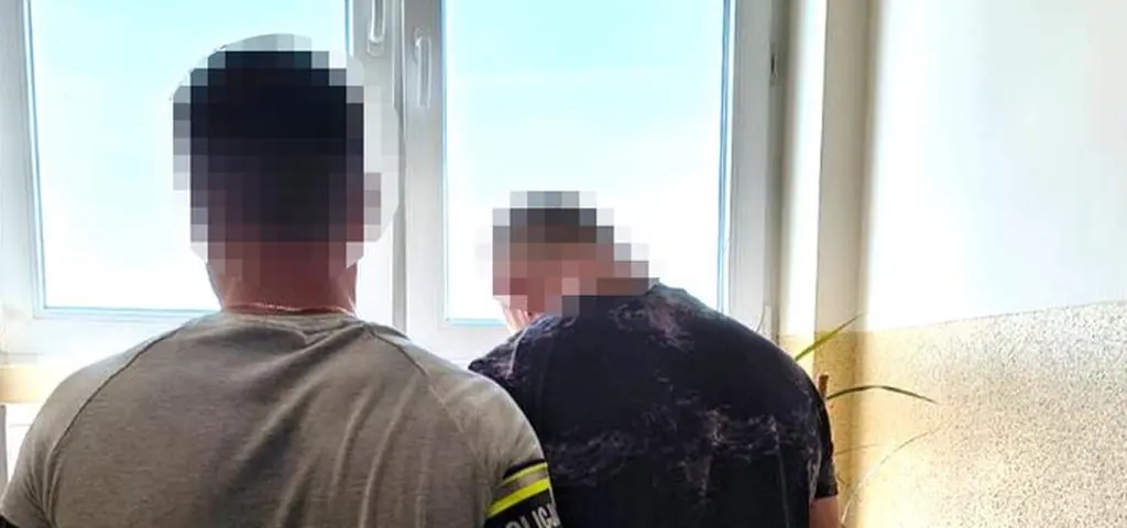 Zatrzymał seniorów, wystawił im mandat i wziął pieniądze. Ale policjantem nie był