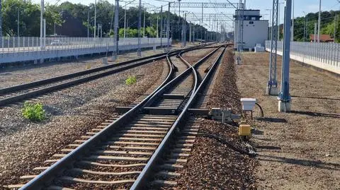 Awaria infrastruktury i utrudnienia na w kursowaniu pociągów