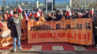 Protest kupców przed ratuszem