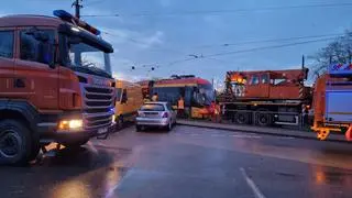 Tramwaj wykoleił się na pętli Gocławek