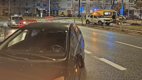 "Zmiótł plastikową barierkę" i potrącił pracownika 