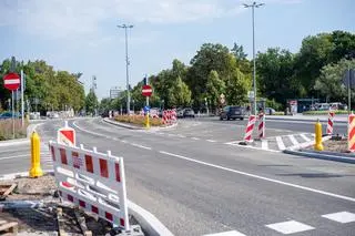 Prace na placu Na Rozdrożu dobiegają końca 