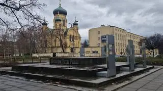 Rzeźba została usunięta