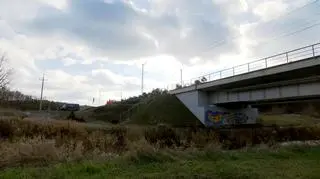 Prace naprawcze w rejonie stacji PKP Mika