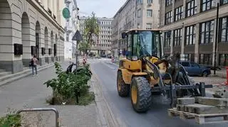 Prace drogowe w rejonie Filharmonii Narodowej