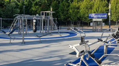 Siłownia plenerowa MultiSport na Błoniach Stadionu Narodowego