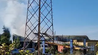 Pożar hali w miejscowości Bramki 