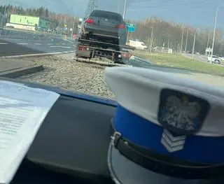 Policja zatrzymała kierowcę bmw