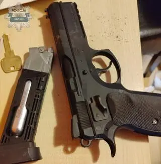 Broń zabezpieczona przez policję