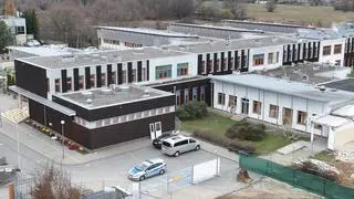 Niewybuch w szkole na Białołęce 