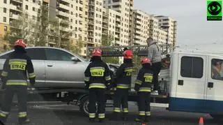 Audi wjechało w barierki